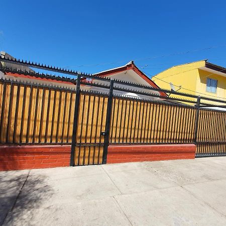 Comodas Habitaciones Para Uno Y Dos Personas Copiapo Ngoại thất bức ảnh